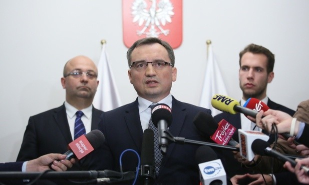 "Ta instytucja wymaga reformy"