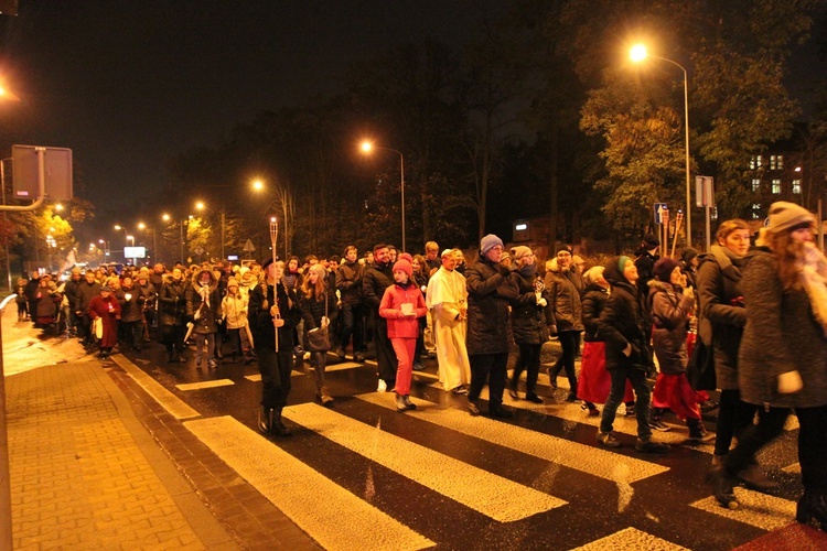 Noc Świętych na Popowicach i Kozanowie we Wrocławiu