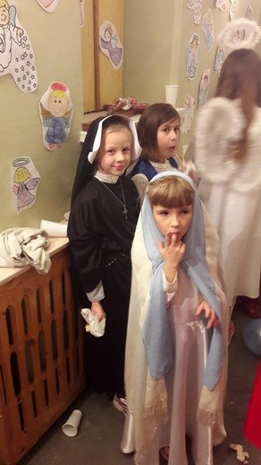 Różaniec ze świętymi w Radomiu