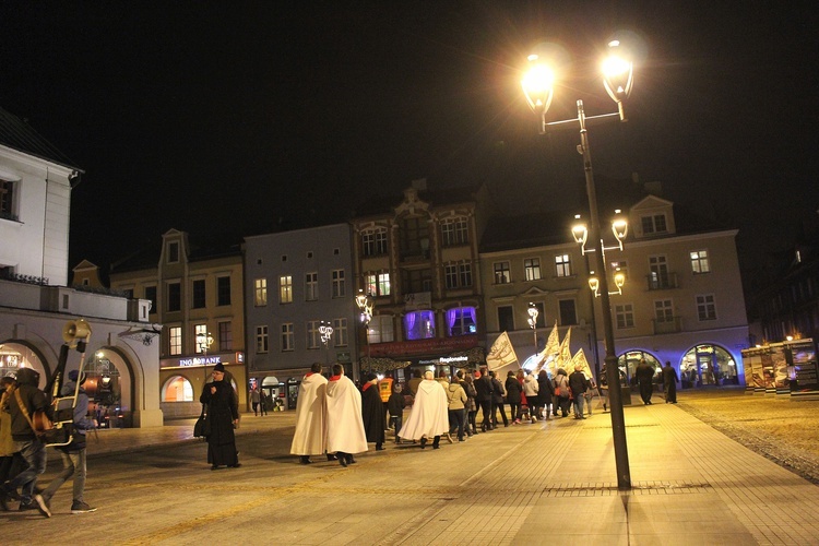 Wieczór Wszystkich Świętych w Gliwicach