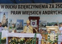 Dziękczynna Msza św. przy kościele św. Macieja