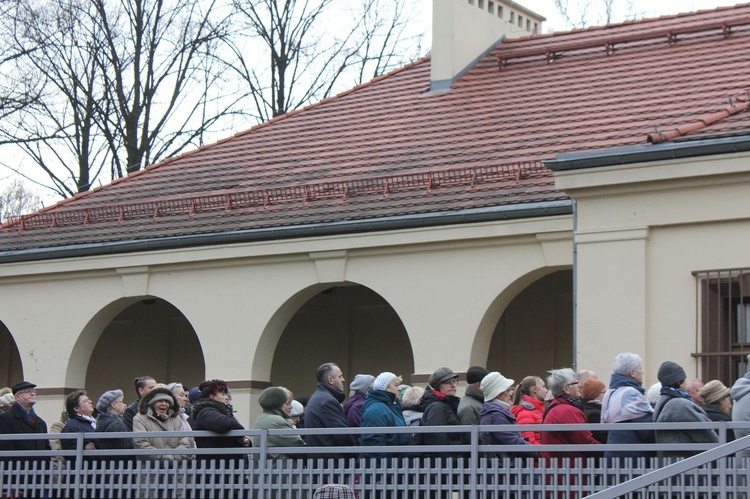 Nabożeństwo na cmentarzu Centralnym w Gliwicach