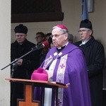 Nabożeństwo na cmentarzu Centralnym w Gliwicach