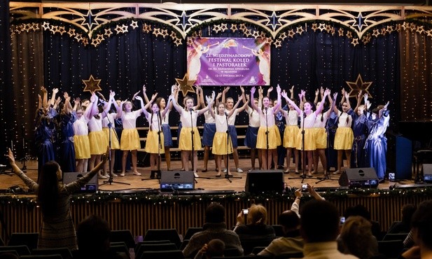 Największy kolędowy przegląd zaprasza wykonawców i… filmowców