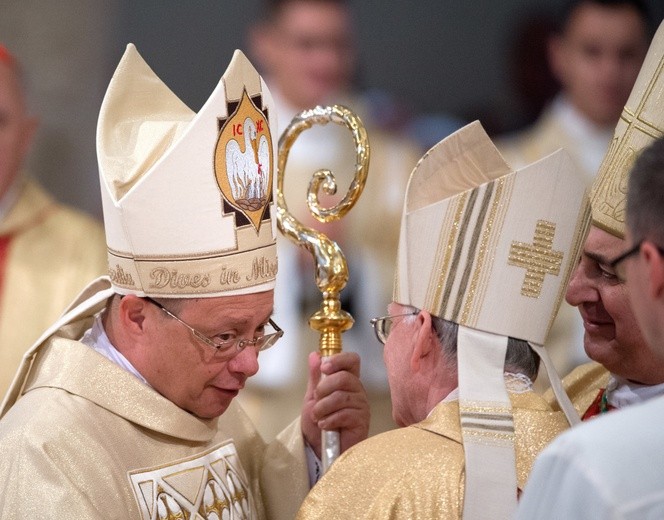 Abp Jędraszewski do abp. Rysia: jesteś otoczony modlitwą, która wyprzedziła dzień Twojej nominacji