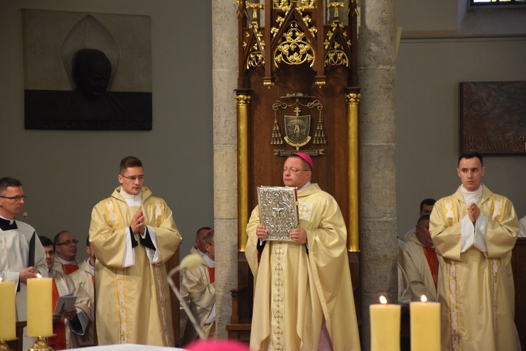 Ingres abp. Grzegorza Rysia cz.1