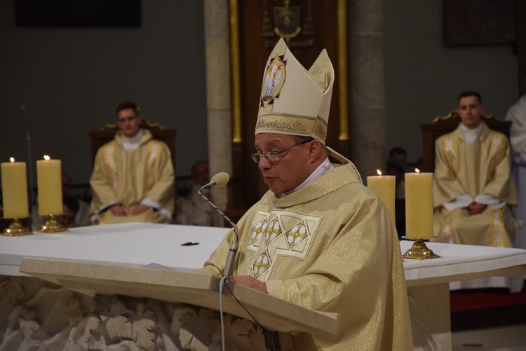 Ingres abp. Grzegorza Rysia cz.1