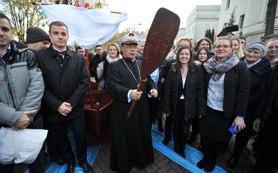 Kościół łódzki i ludzki