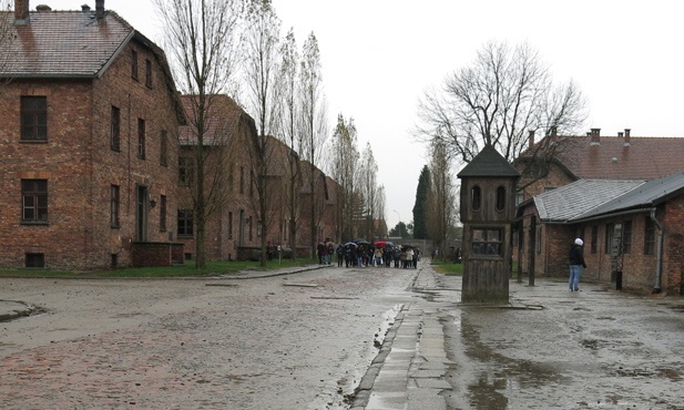 Msza św. w byłym KL Auschwitz