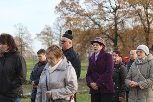 32. Droga Krzyżowa za zmarłych - w byłym KL Auschwitz-Birkenau - 2017