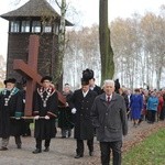 32. Droga Krzyżowa za zmarłych - w byłym KL Auschwitz-Birkenau - 2017