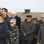 32. Droga Krzyżowa za zmarłych - w byłym KL Auschwitz-Birkenau - 2017