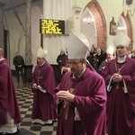 Msza za zmarłych biskupów i kapłanów