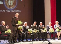 ▼	Medal z wizerunkiem patrona otrzymał w tym roku Antoni Mleczko.