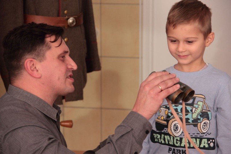 Lekcja historyczna w SP w Postominie