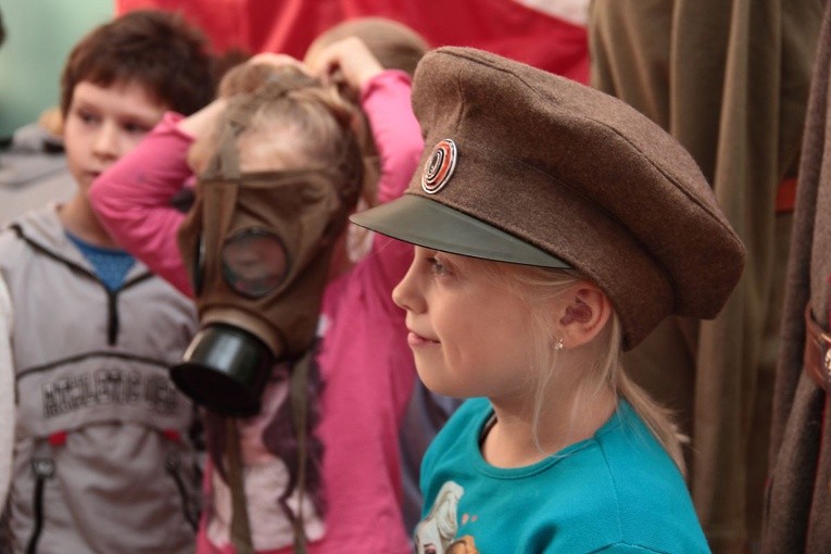 Lekcja historyczna w SP w Postominie