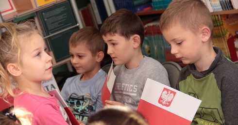 Lekcja historyczna w SP w Postominie