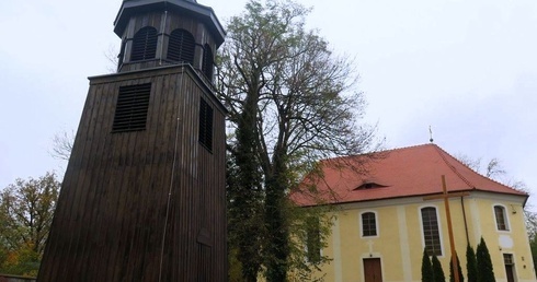 Dzwony dzwonią, Czerniec się cieszy