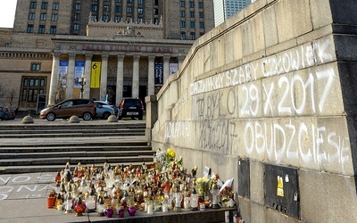 Miejsce tragedii. Tutaj Piotr S. oblał się benzyną i podpalił.