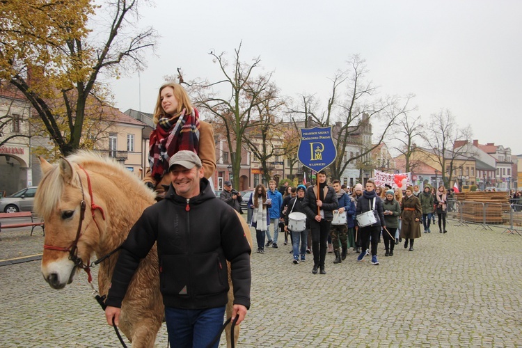 Marsz patriotyczny w Łowiczu