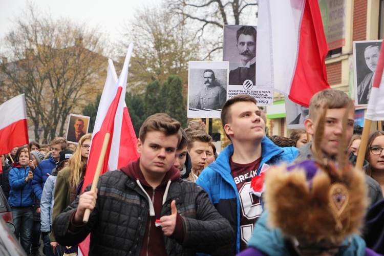 Marsz patriotyczny w Łowiczu