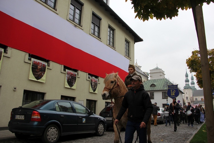 Marsz patriotyczny w Łowiczu