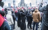 Tysiące flag pod hasłem "My chcemy Boga" 