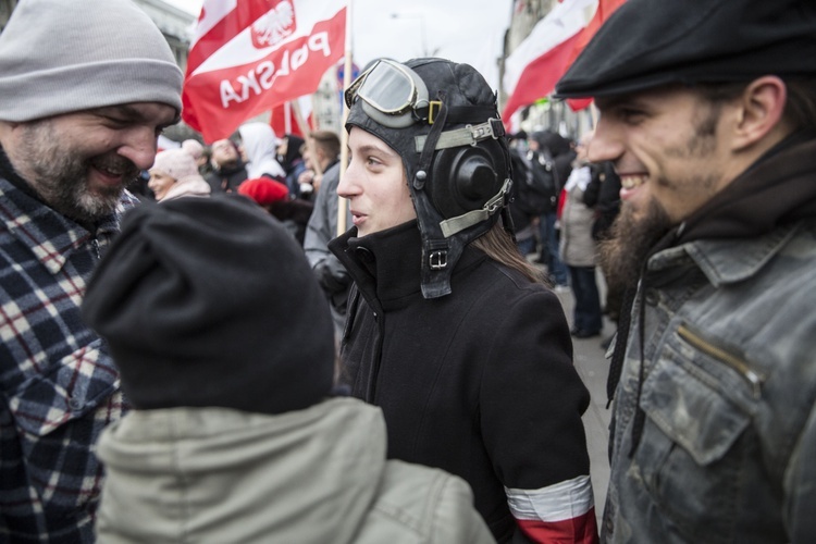 Tysiące flag pod hasłem "My chcemy Boga" 