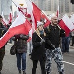 Tysiące flag pod hasłem "My chcemy Boga" 