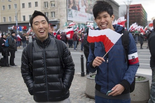 Tysiące flag pod hasłem "My chcemy Boga" 