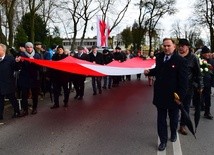 Pod jedną biało-czerwoną flagą