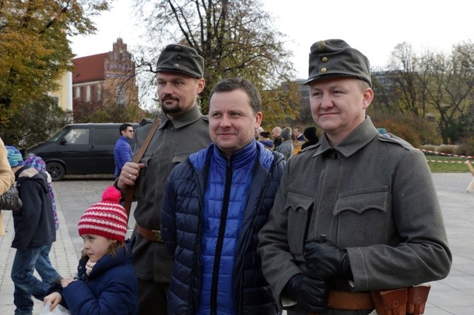 Widowisko batalistyczne "Za Polskę" w centrum Wrocławia