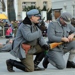 Widowisko batalistyczne "Za Polskę" w centrum Wrocławia