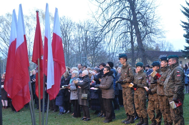 Wieczornica w Dębicy