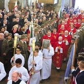 ▲	Uroczystość oficjalnego ogłoszenia patronatu nad miastem.