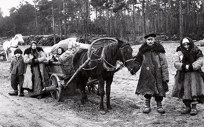 Kadr z fimu „Bieżeńcy (1915–1922)” Jerzego Kaliny.