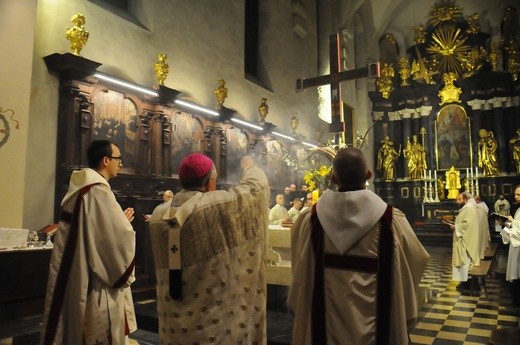 Poświęcenie obrazu Matki Bożej Śnieżnej w Tyńcu - cz. 1