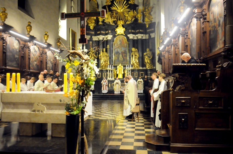 Poświęcenie obrazu Matki Bożej Śnieżnej w Tyńcu - cz. 1