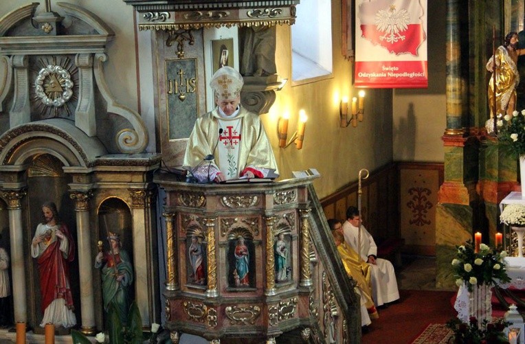 Poświęcenie figury w Dziećmorowicach