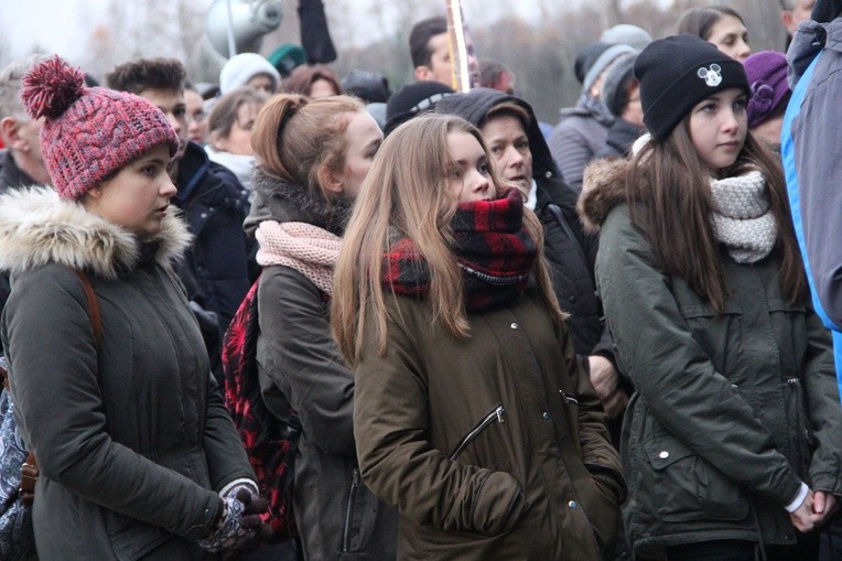 Droga krzyżowa szlakiem męczeństwa bł. Karoliny