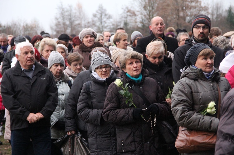 Droga krzyżowa szlakiem męczeństwa bł. Karoliny