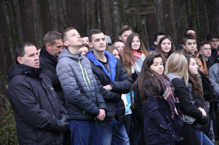 Droga krzyżowa szlakiem męczeństwa bł. Karoliny