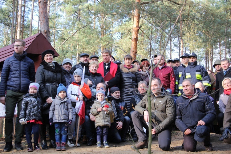 Poświęcenie cmentarza w Leontynowie