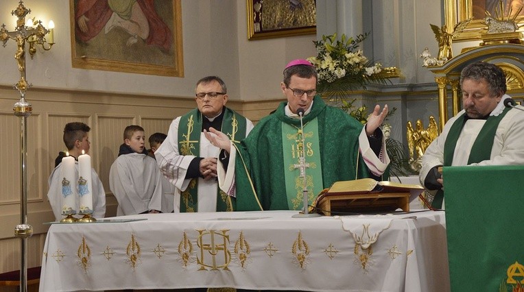 Odnowiony kościół w Radzyminie