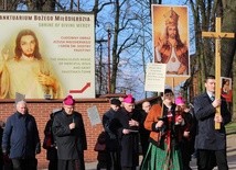 Rocznica proklamacji Jubileuszowego Aktu Przyjęcia Jezusa Chrystusa za Króla i Pana w Łagiewnikach