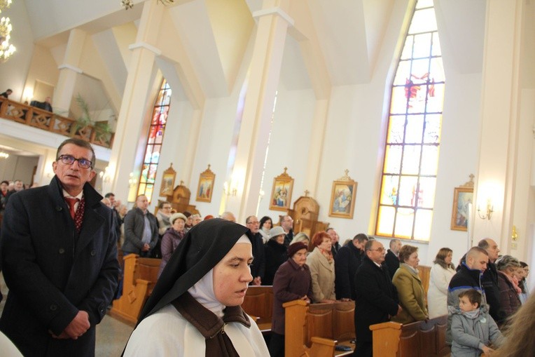 Poświęcenie organów i witraży w Mielcu-Rzochowie
