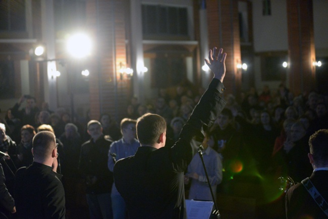 Koncert księży u św. Rafała w Radomiu