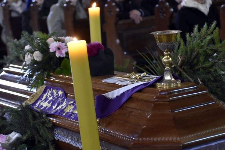 Uroczystości pogrzebowe ks. Stefana Gudzowskiego