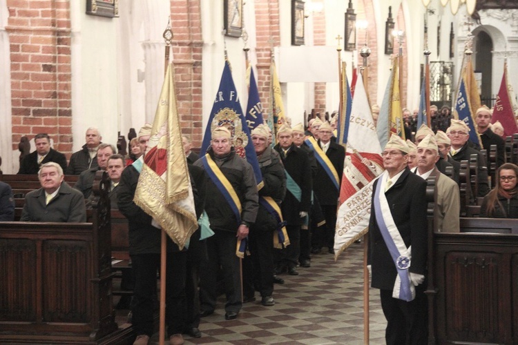 "Semper Fidelis" modli się za zmarłych