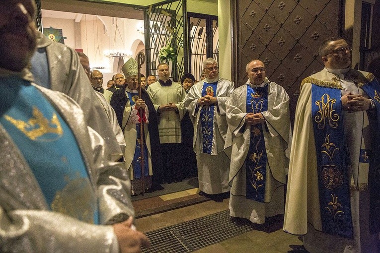 Ona ma władzę miłości. Jasnogórska Ikona w Otwocku na Ługach